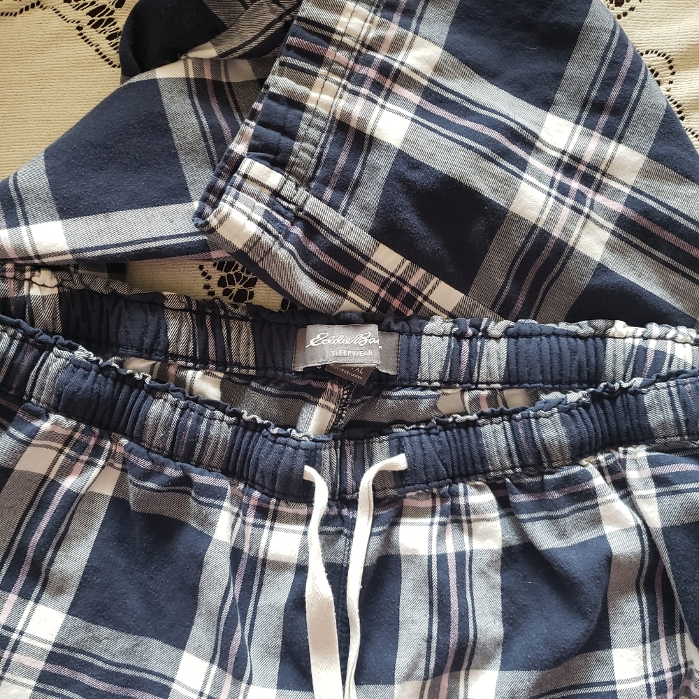 Eddie Bauer steins sleepwear pants in tall XL. TxL